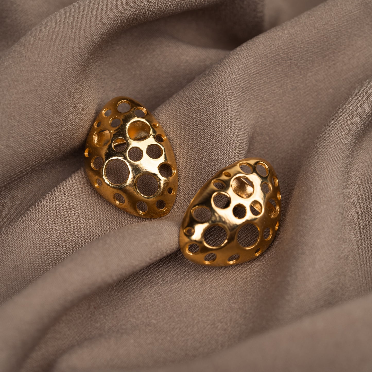 Poppy Studs