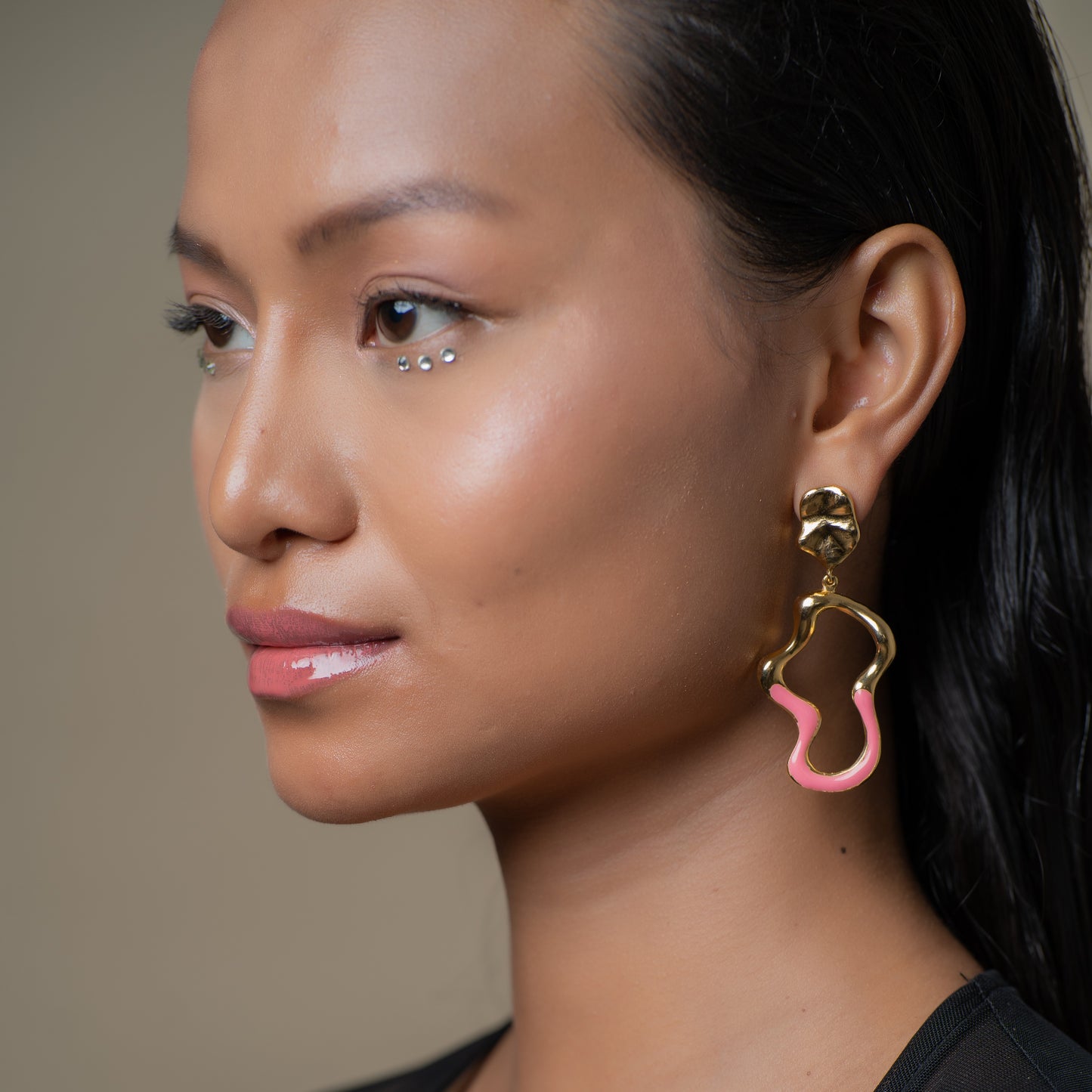 Klara Earrings (Flamingo Pink)