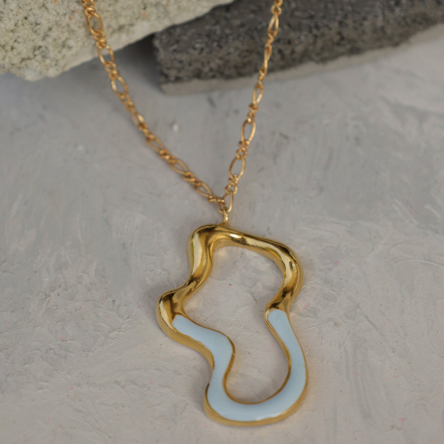 Klara Pendant (Powder Blue)